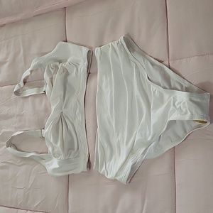 Nwot 2 piece bathing suit